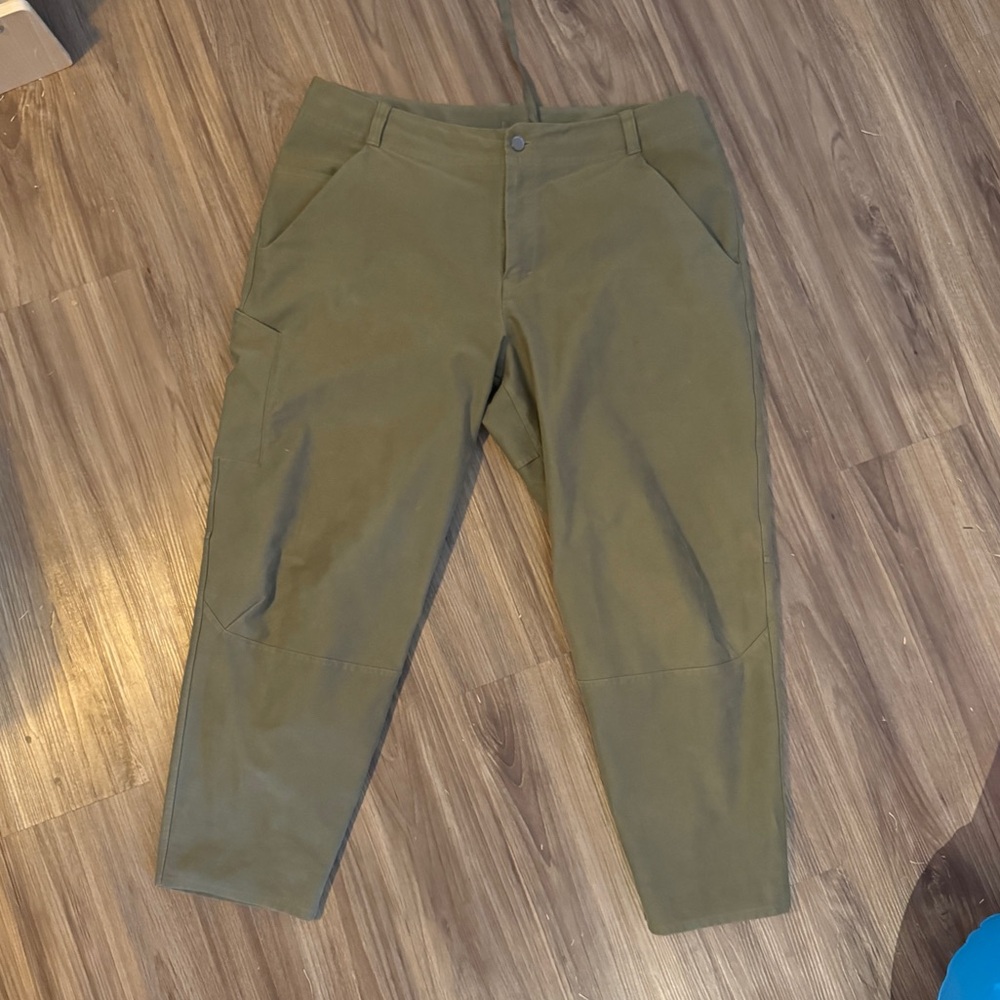 Lululemon ABC Pant